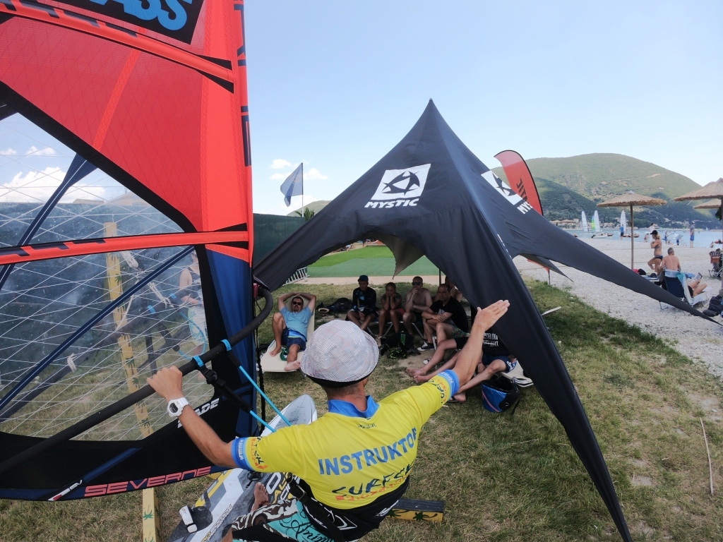 Ruchimy trenażer windsurfingowy Vassiliki